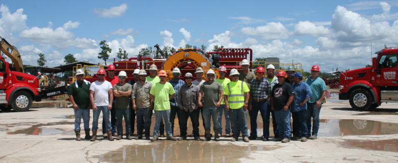 Laney Directional Drilling group photo.